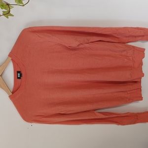 Uniqlo orange sweater